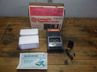 General Electric Vintage Ge Portable Cassette Recorder 3 - 5091,  Box Nos