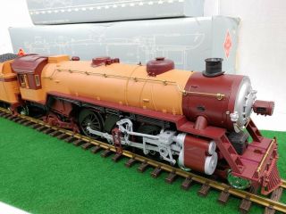 Aristo - Craft Trains 4 - 6 - 2 Pacific Steam Locomotive & Tender Milwaukee G - Scale 6