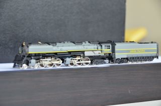 Key Imports N - Scale Union Pacific Up Challenger Two - Tone Grey Engine F/p Brass