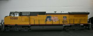 Aristo - Craft - ART 23010 - UNION PACIFIC Dash 9 G - with wing/flags 9580 2