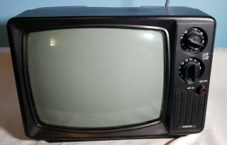 Amtel 0120 Retro Collectible Black And White Tv 12 Inch Uhf / Vhf Late 90 