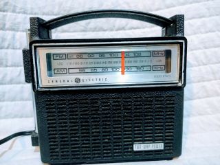 Vintage Transistor Radio Ge General Electric Am Fm Dual Power 7 - 2810g