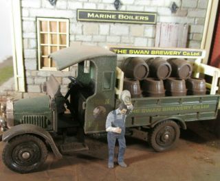 O Scale On30 1:43 scale Painted & Weathered FORD THORNY - CRAFT BEER TRUCK 2