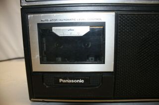Vintage Panasonic AM/FM Radio and Cassette Player / Recorder 2