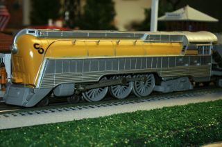 Lionel 6 - 18043 Chesapeake & Ohio Streamlined Hudson & Tender W/railsounds
