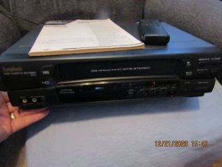Symphonic 8870 Video Cassette Recorder Vcr W/directions & Remote.