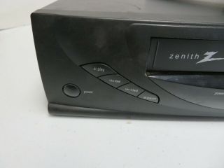 Zenith Model VRA411 4 - Head Hi - Fi Stereo Video Cassette Recorder VHS Player 3