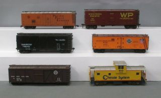Weaver,  Atlas,  Pola & Other O Scale 2 - Rail Assorted Freight Cars [6]