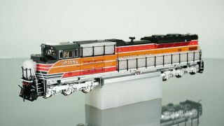 Mth Sd70ace Up Heritage Sp Dcc W/sound Ho Scale