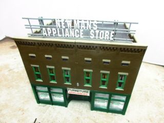 Ho Scale 1:87 Newmans,  2 Story,  Appliance Store Also Furniture,  Detailed
