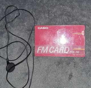 Casio Rd - 10 Credit Card Sized Miniature Fm Radio W/ Headphone
