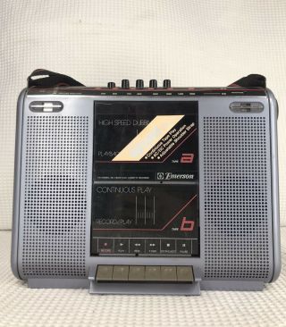 Vintage Emerson Ctr - 947 Portable Dual Cassette Am / Fm Radio
