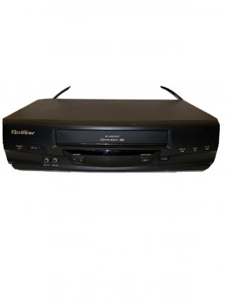 Quasar Vhq560 4 Head Vcr Video Cassette Recorder Vhs Tape Player Turns On