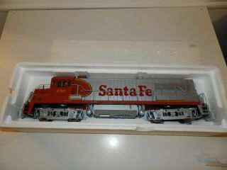 Aristo - Craft Art - 22100 Santa Fe Ge U25 - B Freight Diesel Locomotive G - Scale