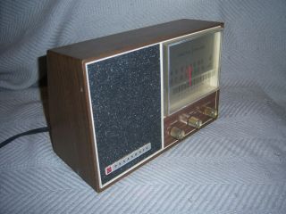 Vintage Panasonic Solid State FM AM Radio Model RE - 7327 3