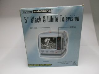 Nob Vintage 5 Inch Black And White Portable Tv Am/fm Radio Car Cord Av Jacks