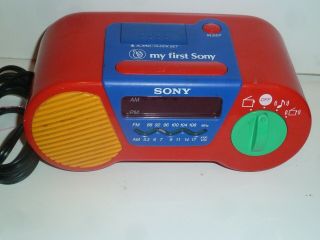 Sony Icf - C6000 My First Sony Alarm Clock Radio Red / Blue & Great