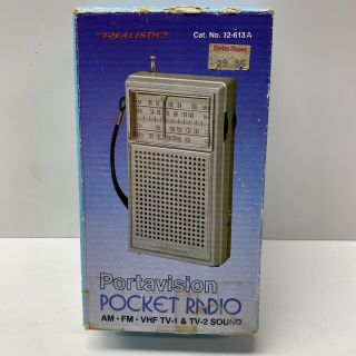 Vintage Realistic Portavision Pocket Transistor Radio Am/fm/tv,  12 - 613a