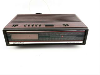 Vintage Soundesign Am Fm Alarm Clock Radio Model 3620wal