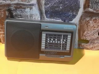 Radio Shack Multiband Portable Radio 12 - 756 Am Fm Tv Air Vhf Wx