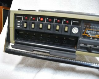 GE Searcher Radio 2plus2 FM / AM / VHF /SCAN Model 7 - 2975A 1976 General Electric 2