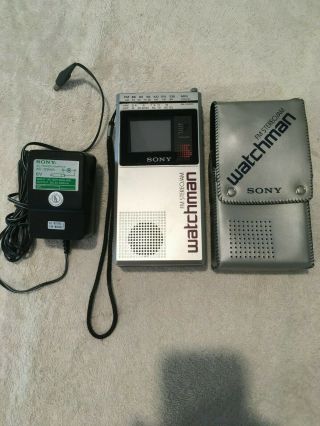 Sony Watchman Fm/stereo Am Radio Tv With Case And Ac Power Adapter Model Fd - 30a