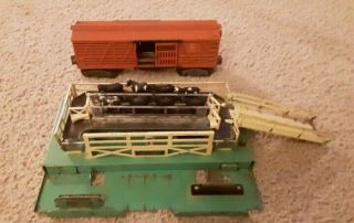 Vintage Lionel Stockyard/cows And Cattle Car