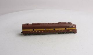 Rivarossi 5887 Ho Pennsylvania E - 8 Powered Diesel Locomotive 5887