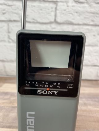 Sony Watchman Portable Handheld B&w Television Fd - 10a 1986 - Turns On