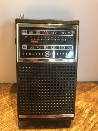 Vintage General Electric 7 - 2500b Fm/am Transistor Radio Great Wrist Cord