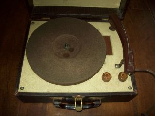 Vintage Vanity Fair 78 Speed Phonograph Record Player 2
