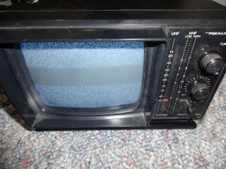 Vintage Realistic Portavision 5 " Viewable Ac/dc Battery Portable Television Set