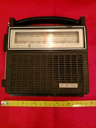 ✅ Vintage Ge General Electric Solid State Am Fm Portable Radio