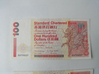 3 Consecutive $100 Hong Kong Dollars Standard Chartered Bank Note dated 1/1/1999 2