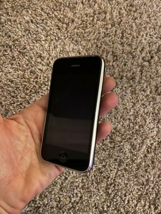 Apple iPhone 1st Generation 8GB - shape 3