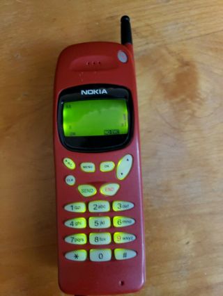 Vintage RED Nokia 918P Cell Phone AT&T Mobile with wall Charger.  Powers on 2