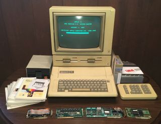 Vintage Apple Iie Computer / Monitor/ Disk Drives/ Manuals / Software/ Cards