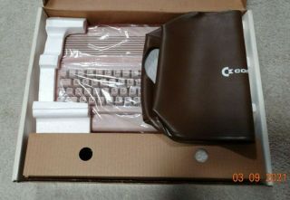 COMMODORE 64C Personal Computer with GEOS - GOOD 3