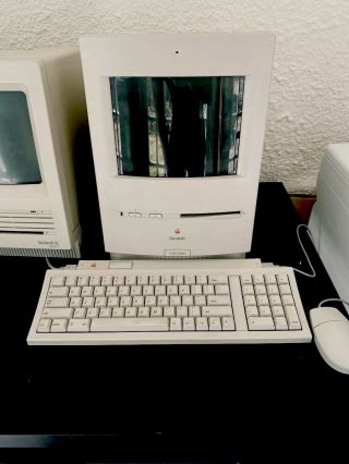 Flawless Apple Macintosh Color Classic - 10mb Ram 1gb Sd & 40mb Scsi Hd Ethernet