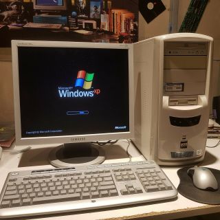 Complete Mdg Pentium 4 3.  06 Ht Dos Windows 98 Xp Retro Computer Ibm Vintage Game