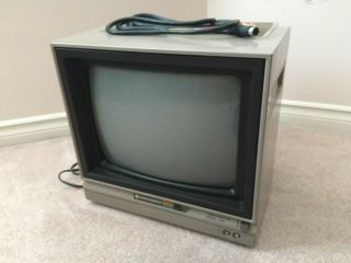 Vintage Commodore 1702 Video Computer Monitor