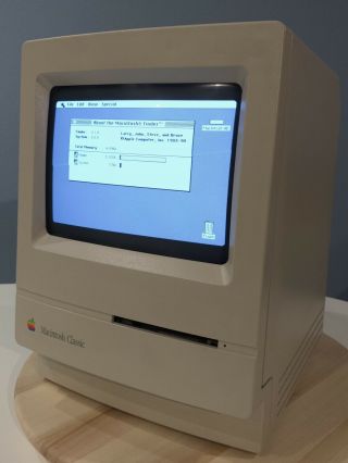 Apple Macintosh Classic M1420 Recapped 4mb Ram 40mb Hdd