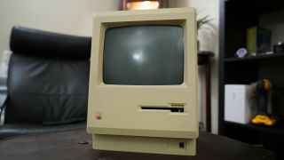 Apple Macintosh 512K All in One Computer,  Travel Bag (RECENTLY SERVICED) 6