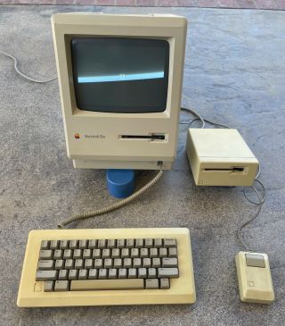 Apple Macintosh Plus 1mb M0001a Computer W/keyboard Mouse External Disk Drive