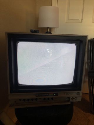 Commodore 1702 Color Computer Video Tv Monitor Retro Gaming