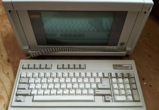 RARE Vintage Compaq III Computer - and with software and manuals 2