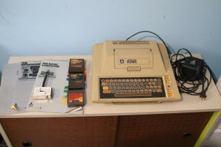 Atari 400 Computer System Console With Manuals