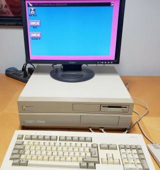 Amiga 2500 Gvp 040 Accelerator 8mb 2.  0 Rom Mega Chip Rare
