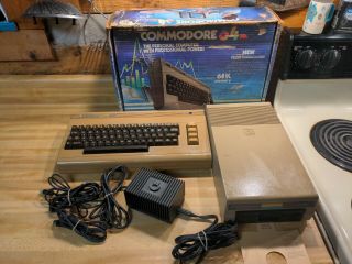 Commodore 64 Computer With 1541 Floppy Drive & Box And