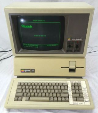 Vintage Apple Iii Computer W/ Monitor - Model 256k Powers On